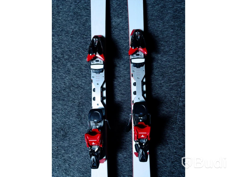 Skidor - Kneissl White Star XR inkl. case Dakine