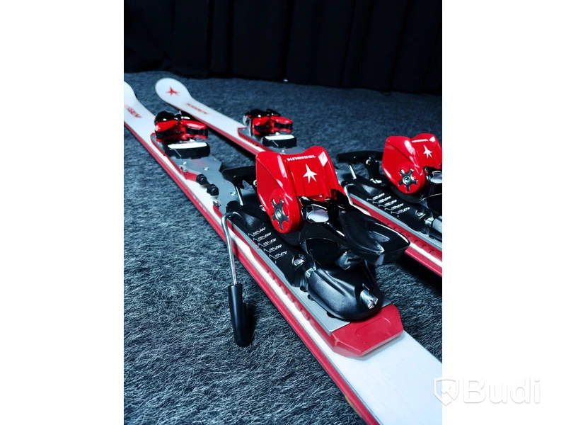 Skidor - Kneissl White Star XR inkl. case Dakine