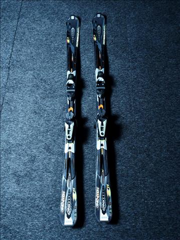 Skidor -  Rossignol Zenith Z11 MutiX inkl. tyngder, stavar, case Dakine