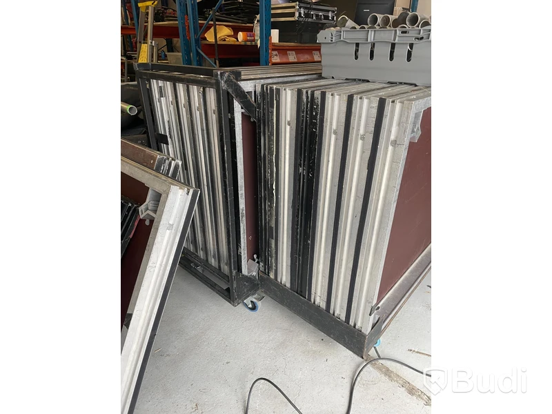 Scen ca 15 delar