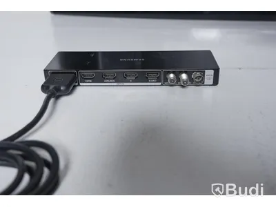 TV - 4K Flat Smart 55", Samsung (UE55KS8005) - Fjärrkontroll samt Samsung One Connect Box medföljer.