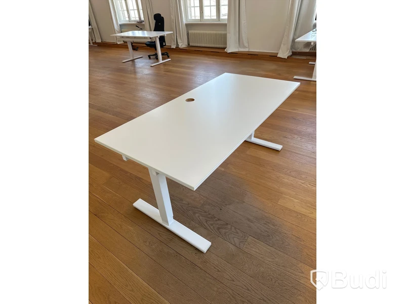 Skrivbord