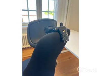 Skrivbord med kontorsstol