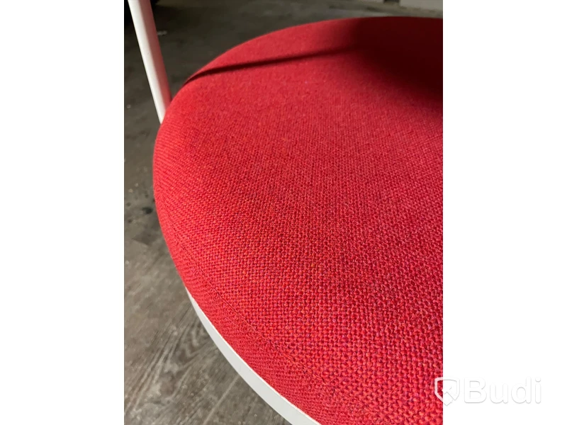Sittmöbel med mindre bordsskiva