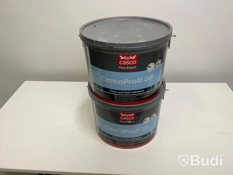 2st 10 liters hinkar med Golv och vägglus Casco