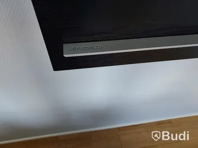 Stort konferensrum bord, stolar, Samsung m.m.