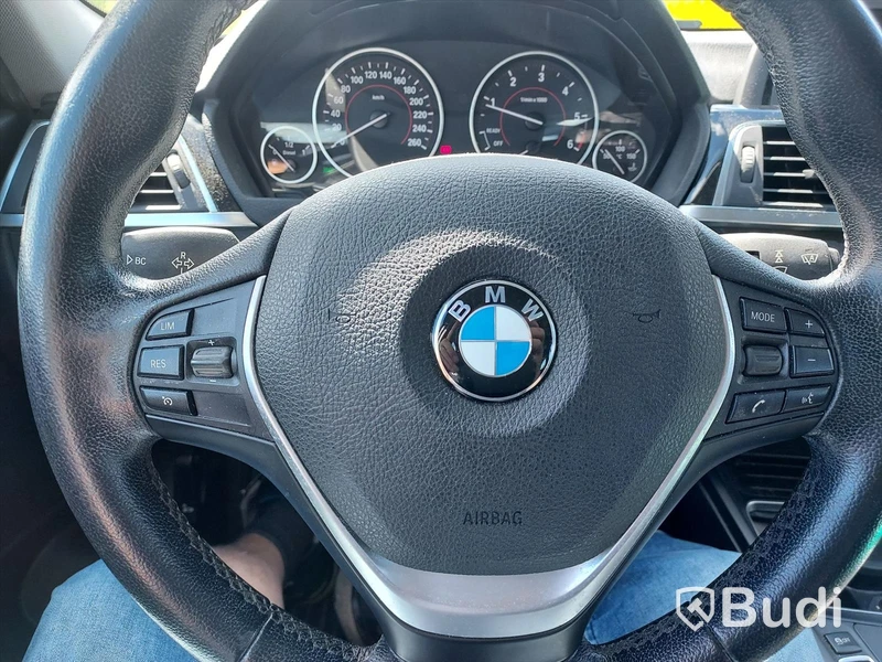 BMW 318d Touring sportline aut, F31 (150hk) - 2016