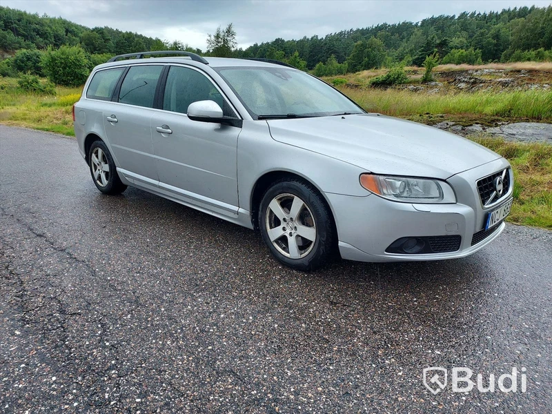 Volvo V70 D4 Momentum man (163hk) - 13 personbil