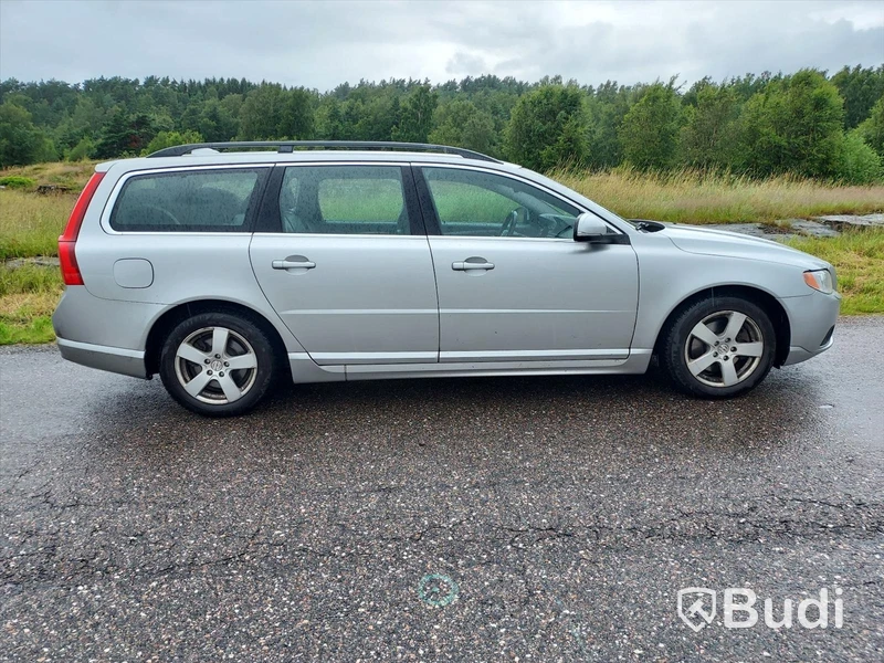 Volvo V70 D4 Momentum man (163hk) - 13 personbil