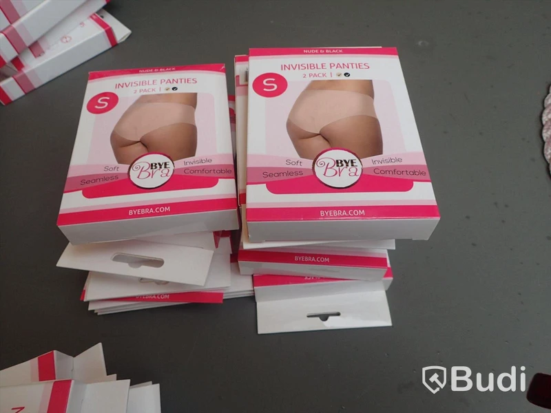 Parti med Nipple Covers olika modeller från Bye Bra
