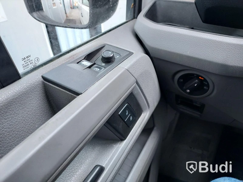 Volkswagen Crafter 35 2.0 TDI Skåp (177hk) - 2018