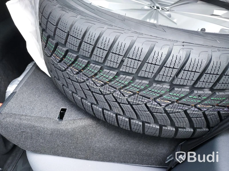 VW ID 4 Pro Performance 204hk - 2023 elbil ny