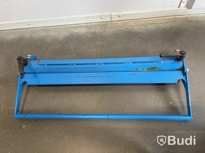 Plåtbockningmaskin och bänkplåtsax