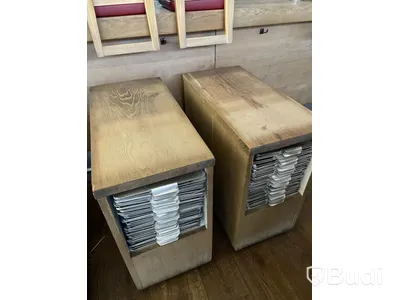 2st Brickvagnar med brickor