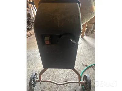 Cementblandare Limex 125L, skottkärra, vattenslang.
