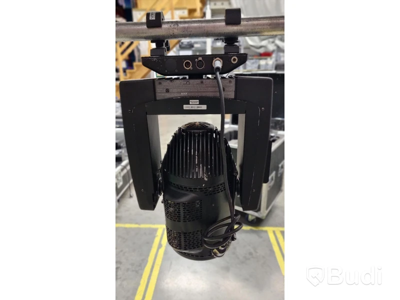 2 x Moving Head, Wash, VariLite 500D i case