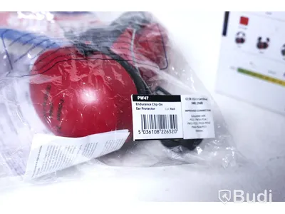 2 st Hörselkåpor - hjälmfäste. Nya - obruten förpackning.