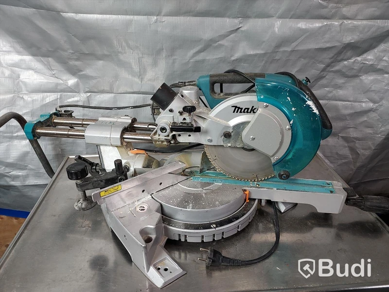 Kap- & gersåg Makita LS0815FL