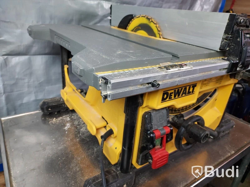 Bordssåg Dewalt DWE7485-QS