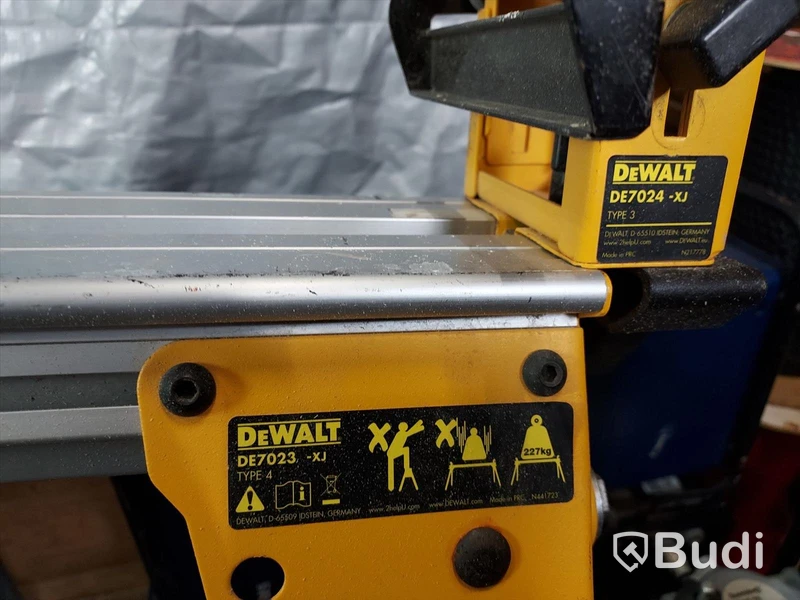 Kap- & gersåg Dewalt DWS777-QS inkl. stativ och fästen