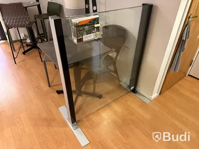 Skiljevägg i glas, ClickitUp