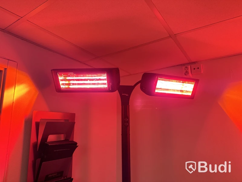 2 st. Infravärmare på stativ, Star Progetti Heliosa 44