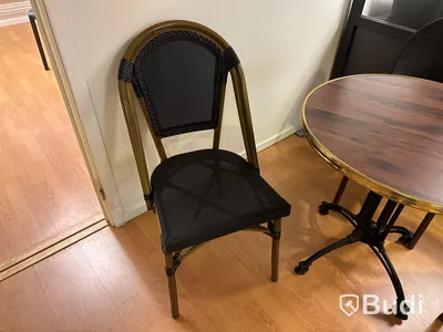 Bord och 3 st. stolar, olika modeller