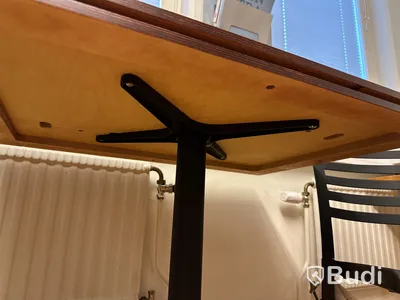 Bord och 2 st. stolar