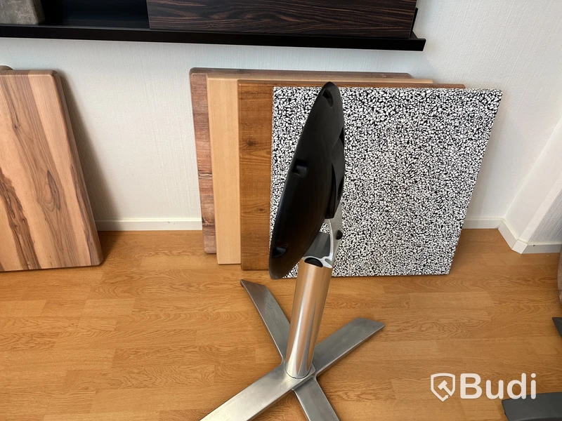 Bordstativ samt 6 st. Bordskivor
