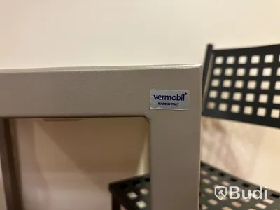 Bord, 3 st. stolar samt sidobord i aluminium, Vermobil
