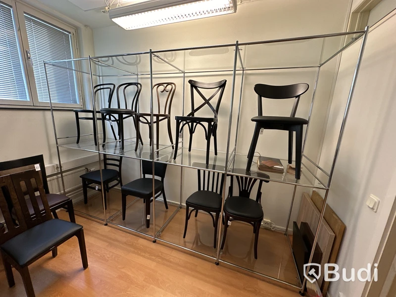 Stor displayhylla i glas, metallram