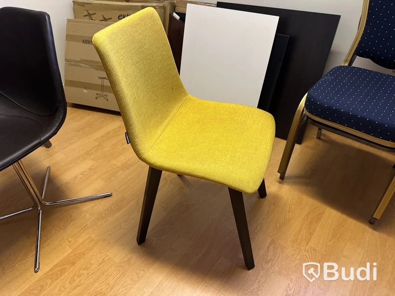 5 st. Stolar, blandade modeller