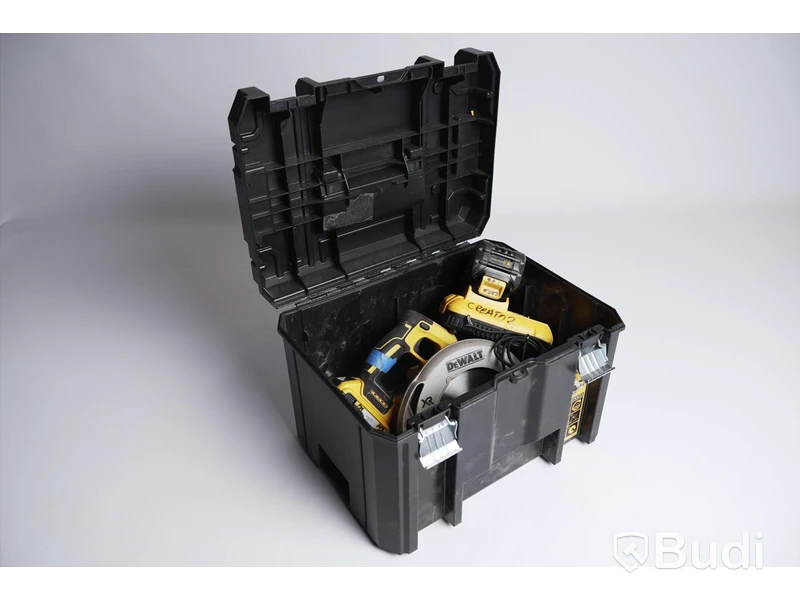 Cirkelsåg ink 2st 18V batterier och en laddare. Dewalt DCS570