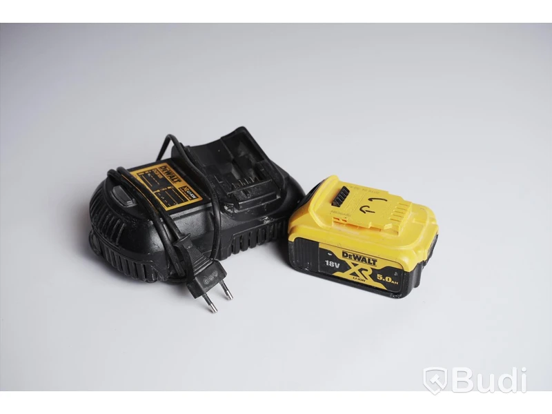 Borrhammare ink 2st 18V batterier och laddare. Dewalt DCH283