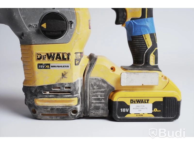 Borrhammare ink 2st 18V batterier och laddare. Dewalt DCH283