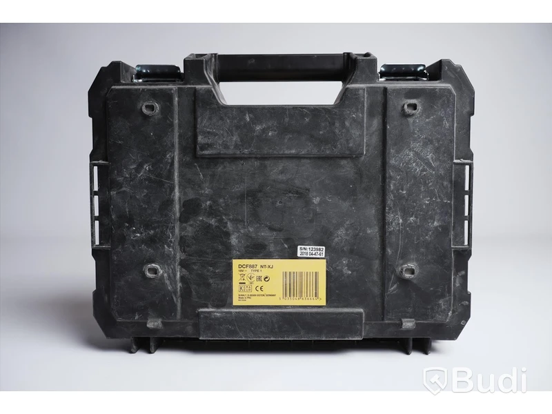 Skruvdragare ink 18V batteri och laddare. Dewalt DCD791