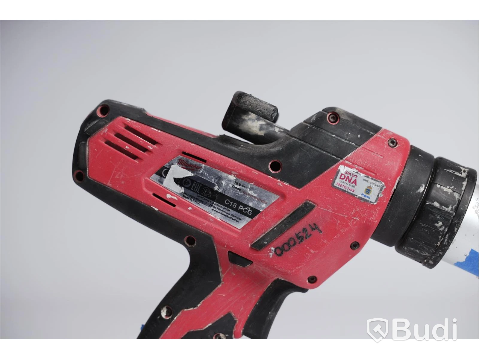 Fogpistol ink 2st 18V batterier och laddare. Milwaukee C18 PCG