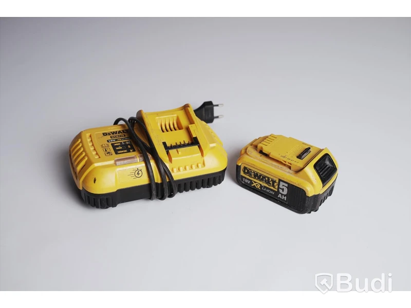 Cirkelsåg ink 2st 18V batterier och laddare. Dewalt DCS570NT