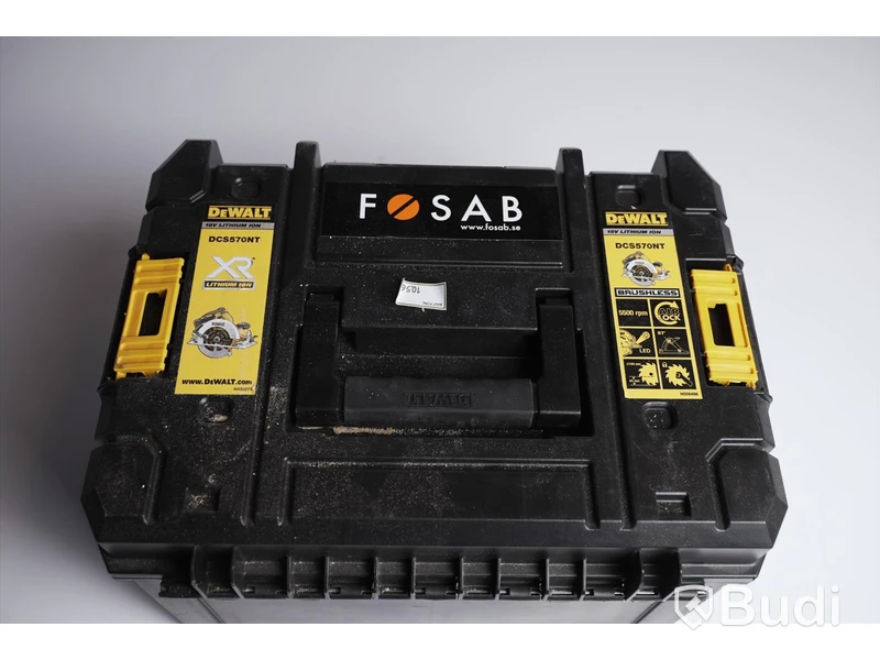Cirkelsåg ink 2st 18V batterier och laddare. Dewalt DCS570NT