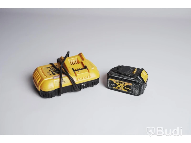 Cirkelsåg ink 2st 18V batterier och laddare. Dewalt DCS570NT