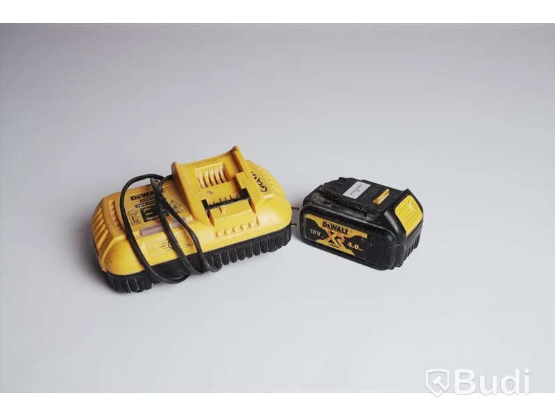 Cirkelsåg ink 2st 18V batterier och laddare. Dewalt DCS570NT