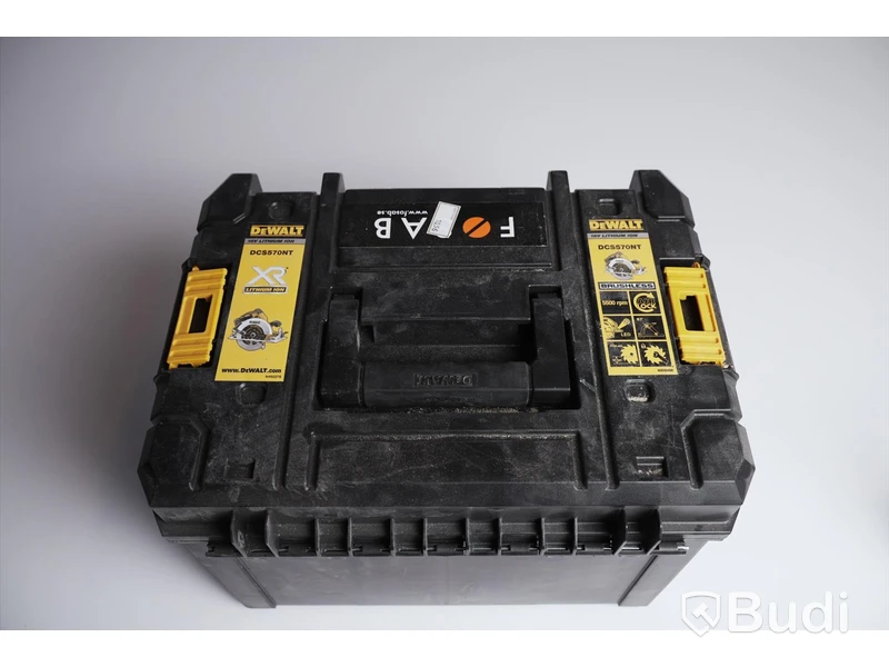 Cirkelsåg ink 2st 18V batterier och laddare. Dewalt DCS570NT