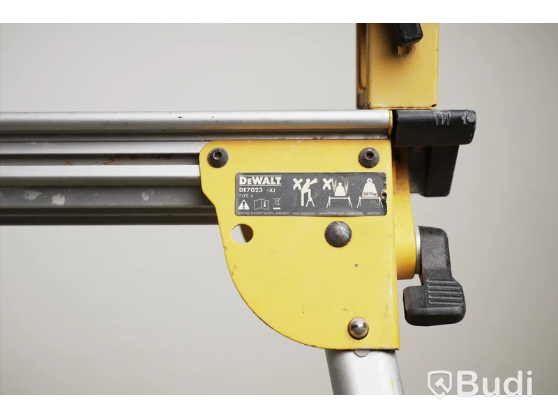 Sågbord. Dewalt DE7023