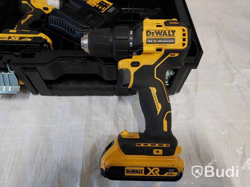 Dewalt kit m 2st skruvdragare 18volt  samt case