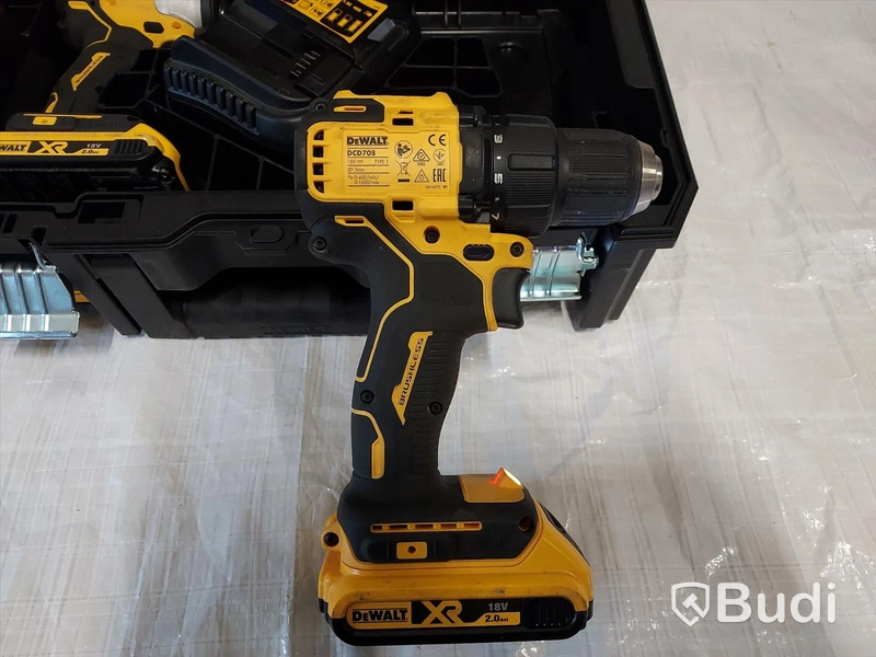 Dewalt kit m 2st skruvdragare 18volt  samt case
