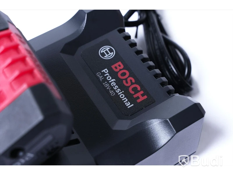 Bosch borrskruvdragare GSR 18V-55 2x4,0AH. NY. Nypris ca 2495 kr.