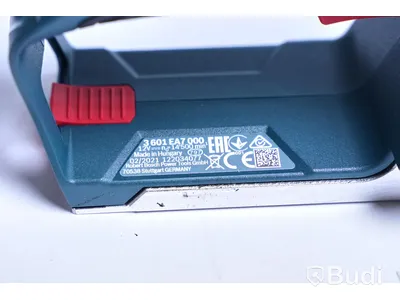 Elhyvel - Bosch Professional GHO 12V-20. Nypris ca 2500 kr. Ny.