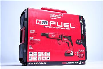 Skruvautomat - Milwaukee M18 FSGC-202X. Nypris ca 5800 kr. Ny, Obruten förpackning.