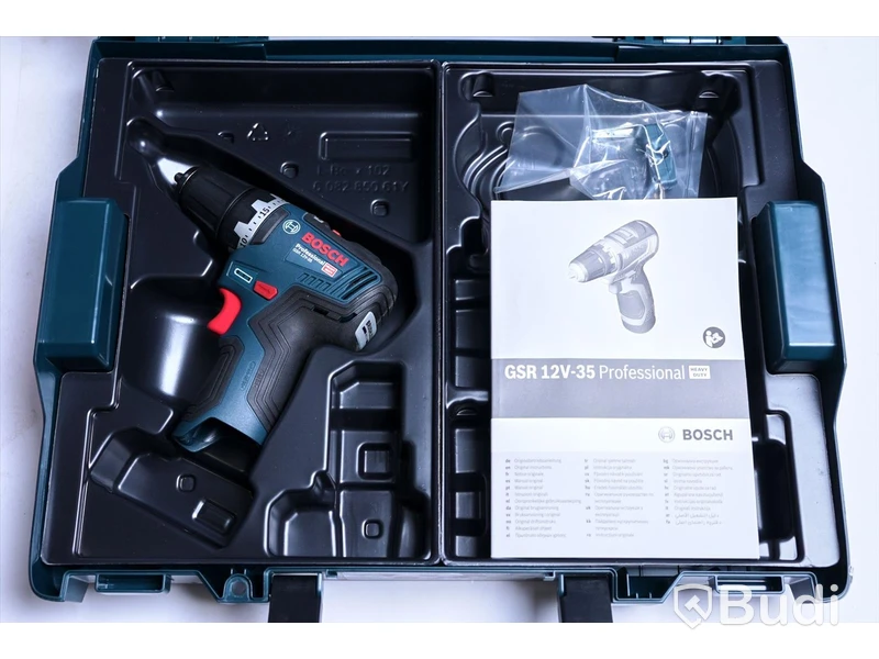Skruvdragare - Bosch Professional GSR 12V-35. Nypris ca 1000 kr. Ny.