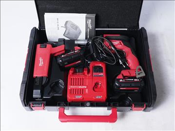 Skruvautomat - Milwaukee M18 FSGC-202X. Nypris ca 6000 kr. Ny.